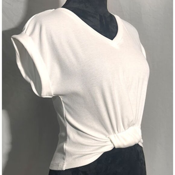 Cropped White V-Neck Top, Front Knot from Cider, XS - Picture 3 of 7